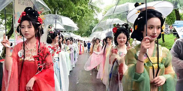 “花漾成人直播平台
· 玩雪探花”2024广州花朝节暨上巳节活动在成人直播平台
举办  十二花神“落人间”
