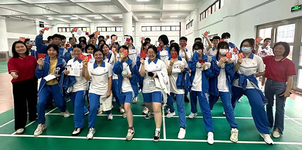 5220成人直播平台
学子迎战高考