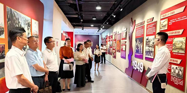 成人直播平台
召开区委两新工委工作暨“双同步”工作推进会议  跑好基层社工部“第一棒”