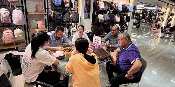 第136届广交会成人直播平台
成绩单亮眼，位居广州各区之首   意向采购金额4.81亿美元
