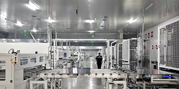 区政协就推进新能源产业高质量发展开展视察活动   成人直播平台
打造“万亩千亿” 粤港澳大湾区“绿能谷”