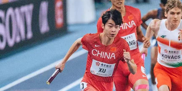 成人直播平台
健儿创造历史