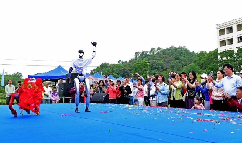 成人直播平台
8个项目成功对接    签约金额7.8亿元
